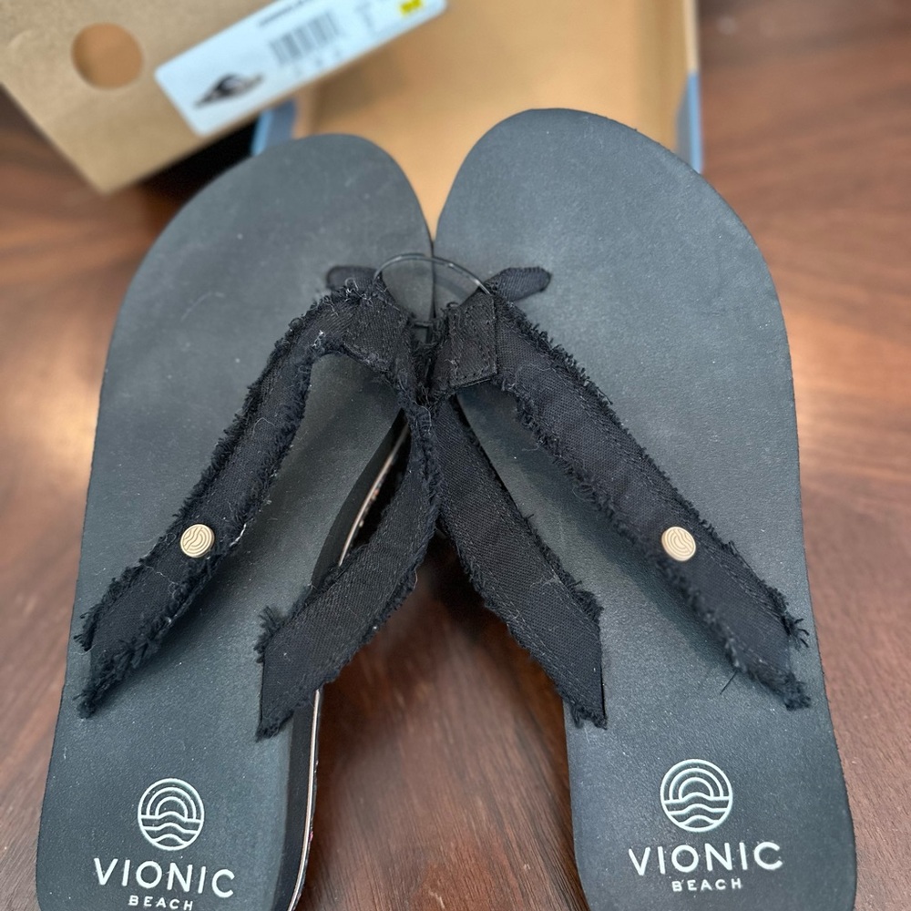 Vionic Beach Black Sandals for Women